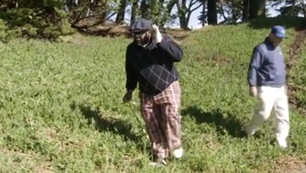 cedric-golfing